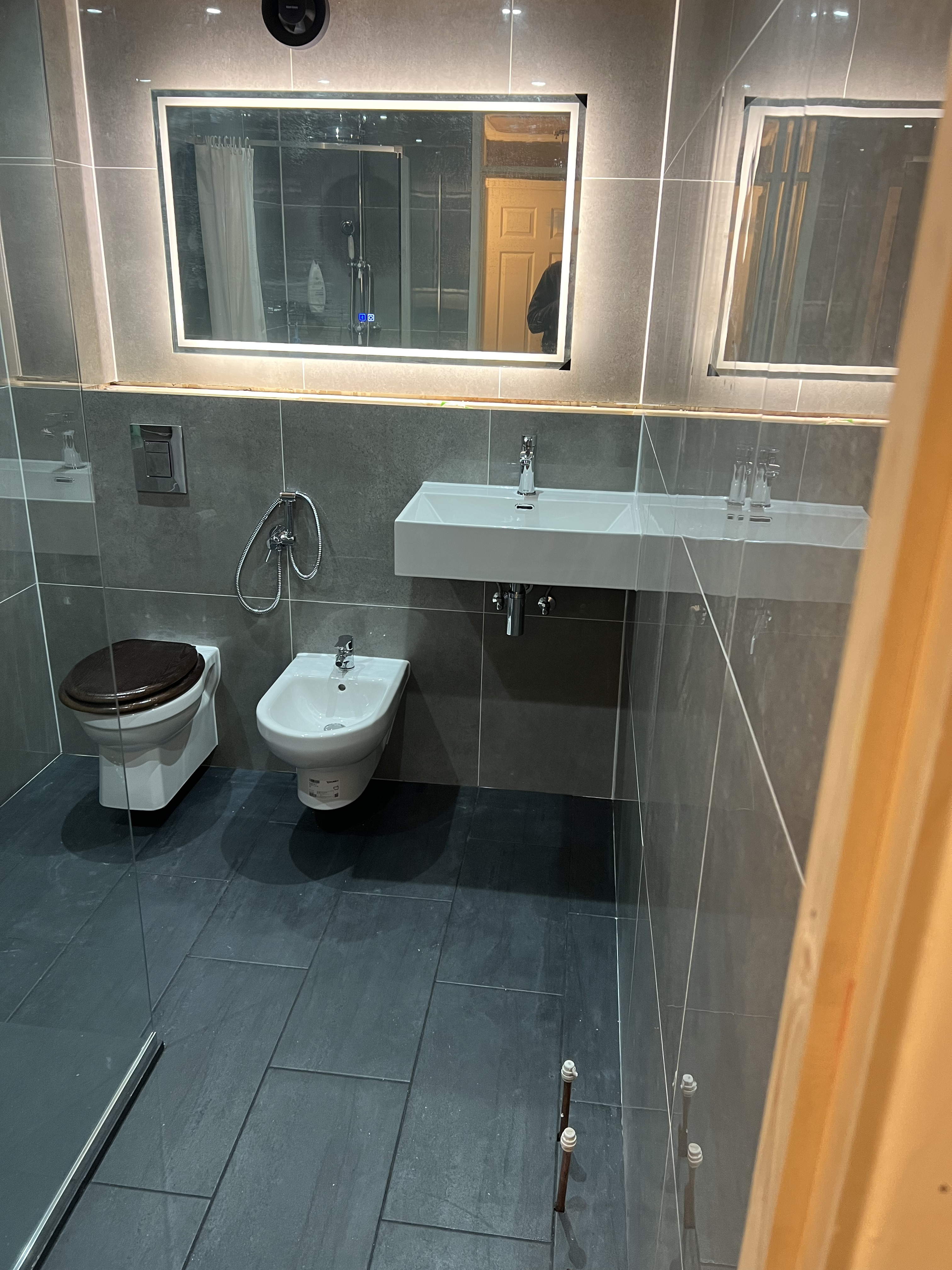 Marble vanity suite